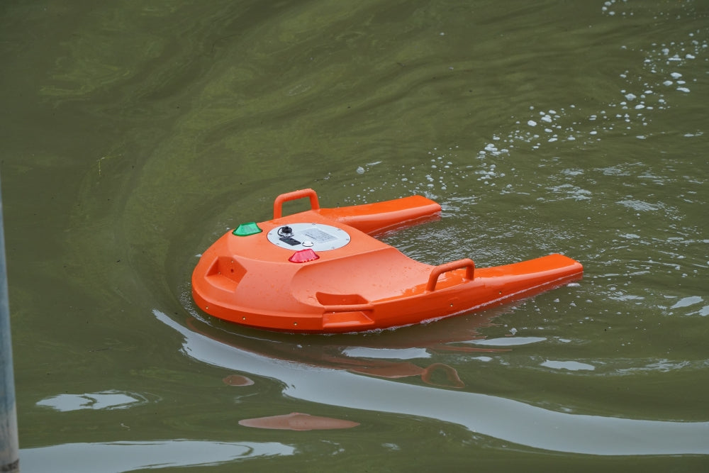 CSIN-X100 Intelligent Water Rescue Robot Remote Control Lifesaving Device