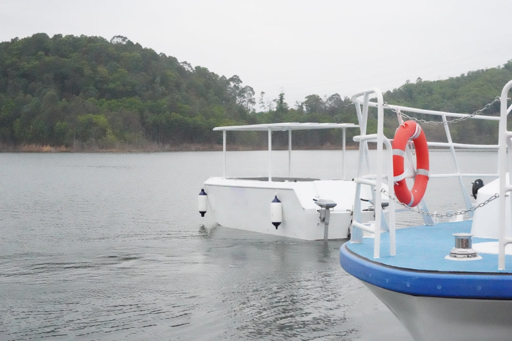 CSIN-S620 Electric Autonomous Patrol Boat for Smart Water Tourism and Survey Applications